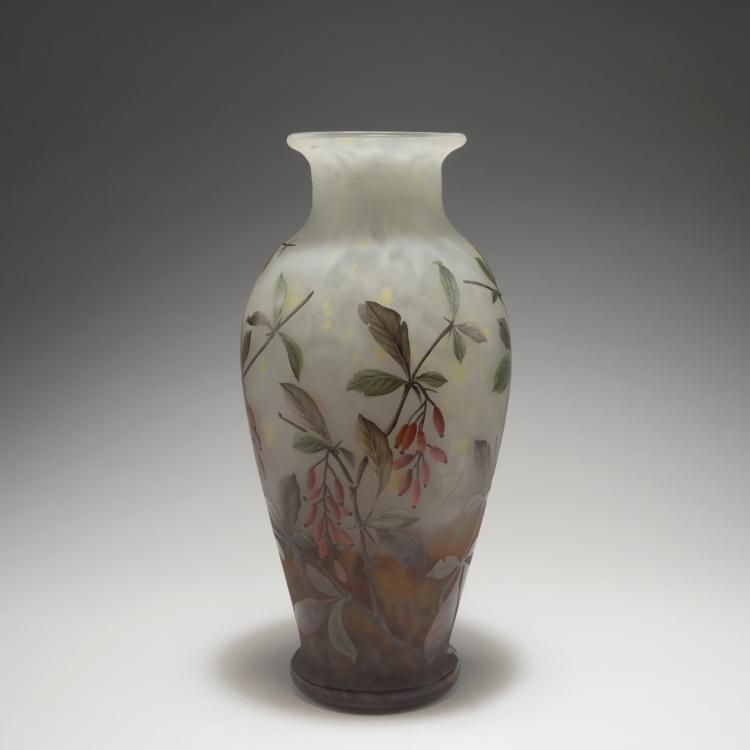 Bild 1 zu Objekt, 'Epine vinette' vase, 1910, Daum Fr&egrave;res, Nancy, 126 61