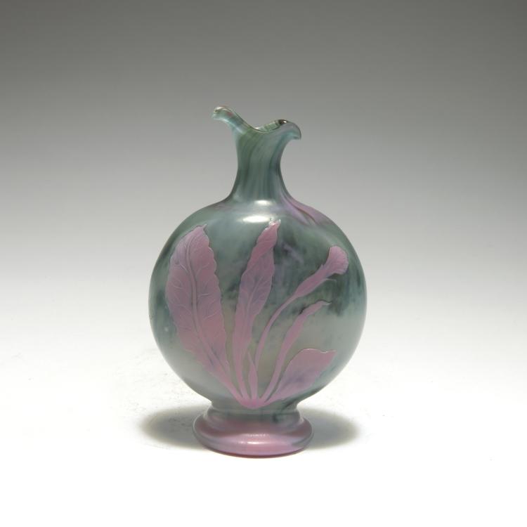 Bild 1 zu Objekt, 'Primev&egrave;res roses' Intercalaire vase, c1902, Gall&eacute;, Emile, Nancy, 126 158