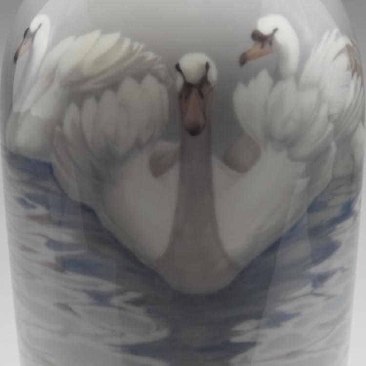 Bild 2 zu Objekt, Vase 'Schw&auml;ne', um 1902, Bing & Gr&ouml;ndahl, Kopenhagen, 126 936