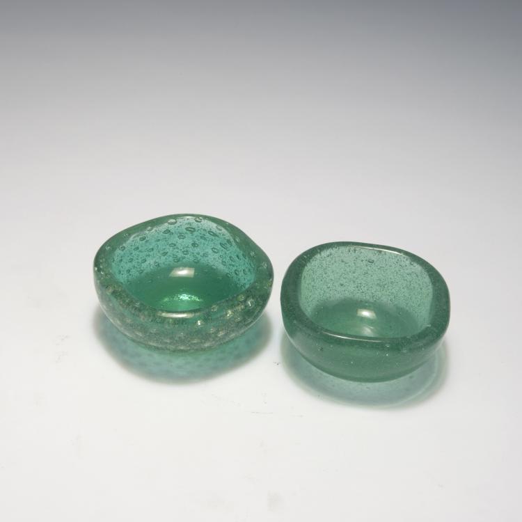Bild 1 zu Objekt, Two 'Sommerso a bollicine' bowls, c1935, Carlo Scarpa, Venini & C., Murano, 128C 621