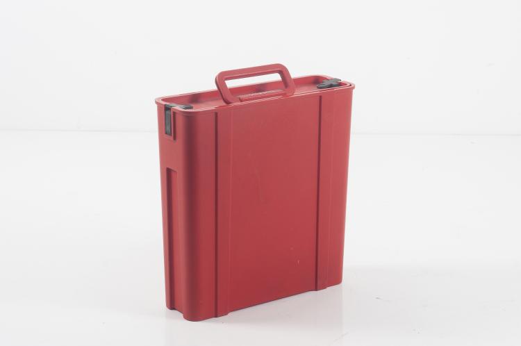 Bild 3 zu Objekt, 'Valentine S' type writer, 1969, Ettore Sottsass, Olivetti, Ivrea; Olivetti, Barcelona, 127A 185