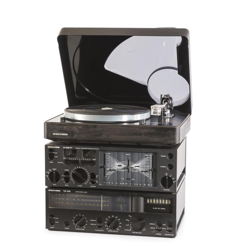 Hauptbild zu Objekt, 'TXS 1000' radio and 'AX 3500 VT' amplifier, 1978 , Mario Bellini, Brionvega, Mailand, 127A 252