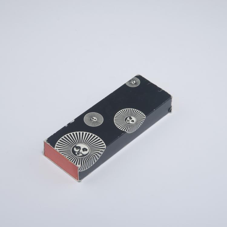 Bild 1 zu Objekt, Pair of cufflinks, 1990s, Barnaba Fornasetti, Fornasetti, Mailand; Vernon, Bethony, 127A 268