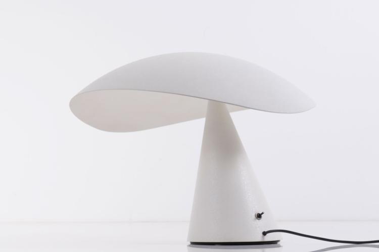 Bild 1 zu Objekt, Tischleuchte 'Lavinia', 1988, Masayuki Kurosawa, Artemide, Mailand, 127B 571