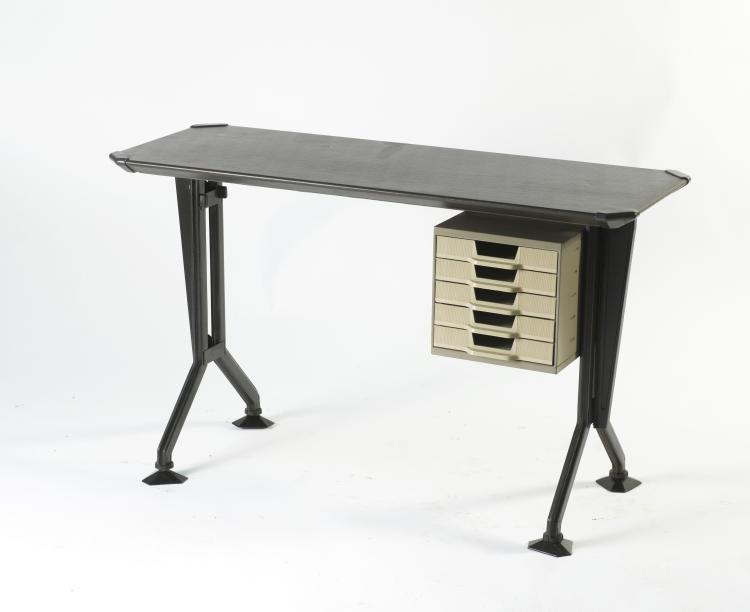 Bild 1 zu Objekt, Schreibmaschinentisch 'Arco', 1963, Studio B.B.P.R., Olivetti, Ivrea, 127A 155