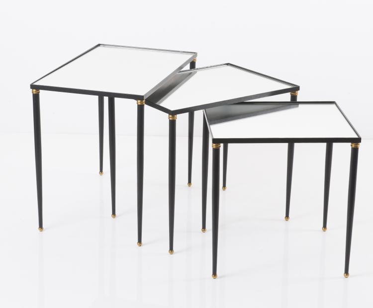 Bild 2 zu Objekt, Three nesting tables, 1950s, Schweiz (zugeschrieben), 127B 370