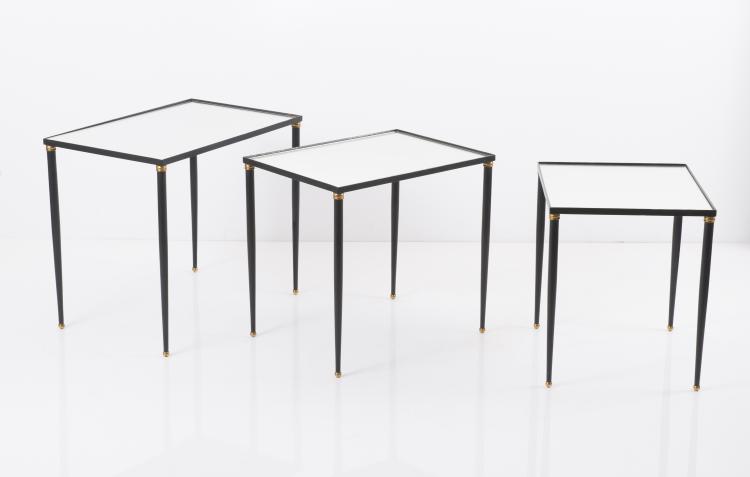 Bild 3 zu Objekt, Three nesting tables, 1950s, Schweiz (zugeschrieben), 127B 370