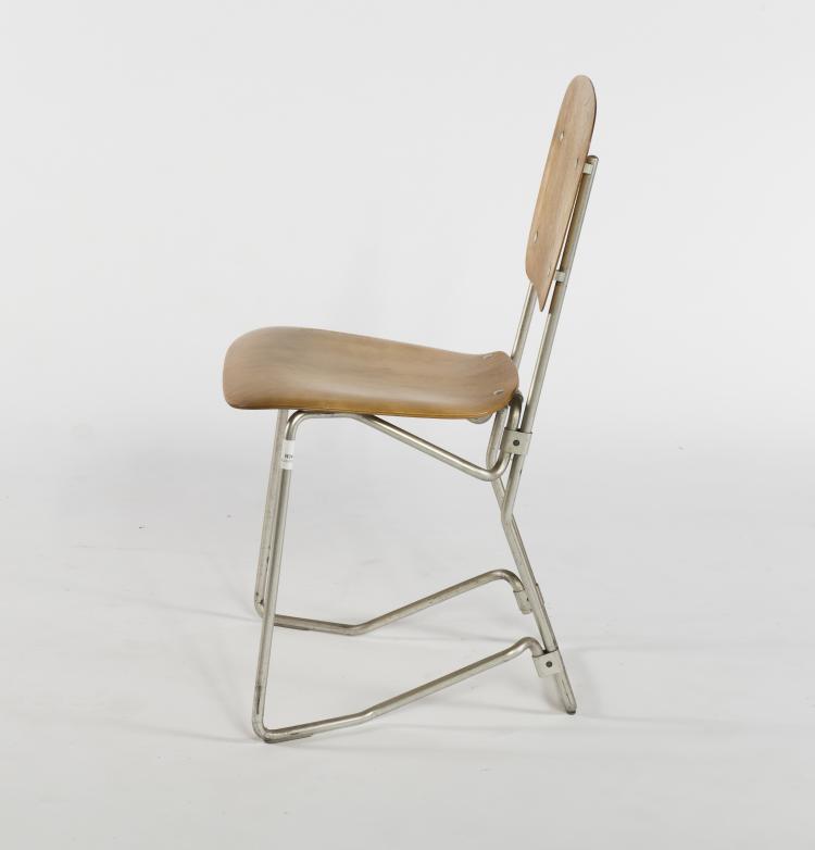 Bild 6 zu Objekt, Zw&ouml;lf Klappst&uuml;hle 'Aluflex', 1951, Armin Wirth, Zieringer, Philip, Metallwerke, Schweiz, 128B 297