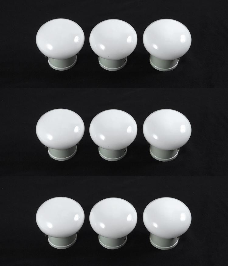 Hauptbild zu Objekt, Nine Sconces/ceiling lights, c1955, Oluce, Mailand oder Arteluce, Mailand (zugeschrieben), 127A 84