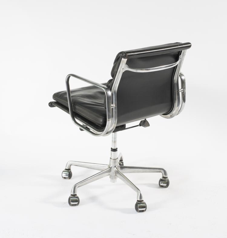 Bild 2 zu Objekt, Armlehnsessel 'Soft pad', 1969, ICF, Cadsana, 128B 482