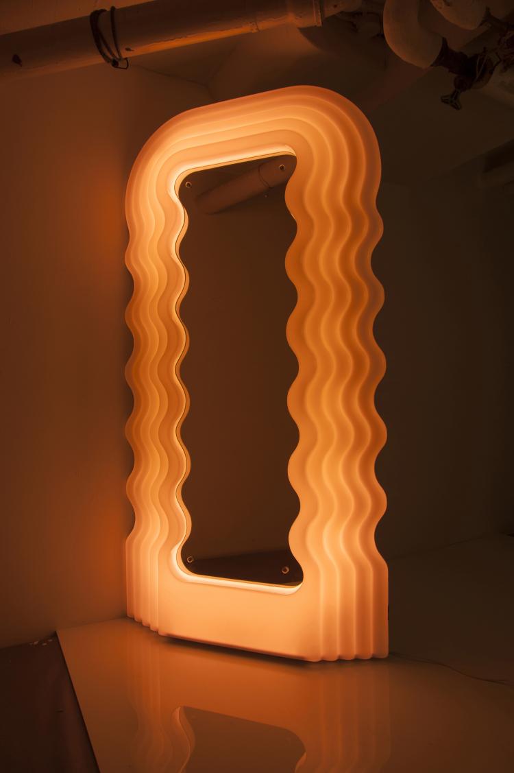 Bild 3 zu Objekt, 'Ultrafragola' mirror, 1970, Ettore Sottsass, Poltronova, Pistoia, 131A 163