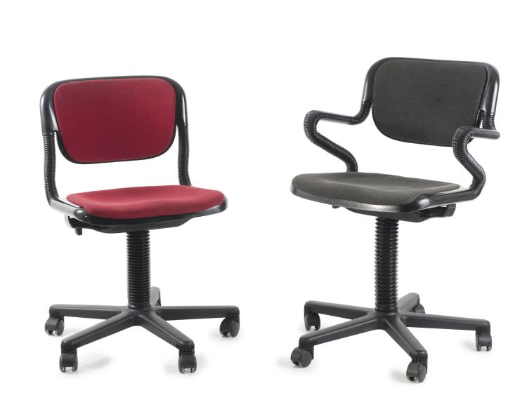 Hauptbild zu Objekt, Zwei St&uuml;hle 'Vertebra', 1976, Giancarlo Piretti, Anonima Castelli, Bologna, 128B 574