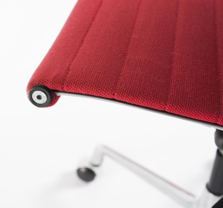 Bild 4 zu Objekt, Zwei Armlehnst&uuml;hle aus der 'Aluminium Group'-Serie, 1958, ICF, Cadsana, 128B 342