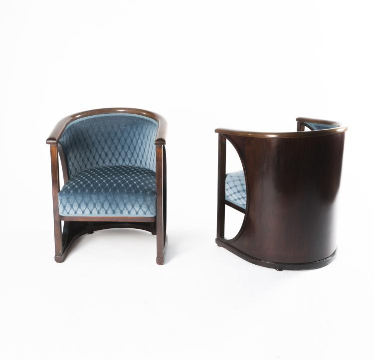 Bild 4 zu Objekt, Dreiteilige Sitzgarnitur, zwei Armlehnst&uuml;hle und ein Zweiersofa, sog. 'Halbmondgarnitur', 1911, Josef Hoffmann, Kohn, J. & J., Wien, 130A 7