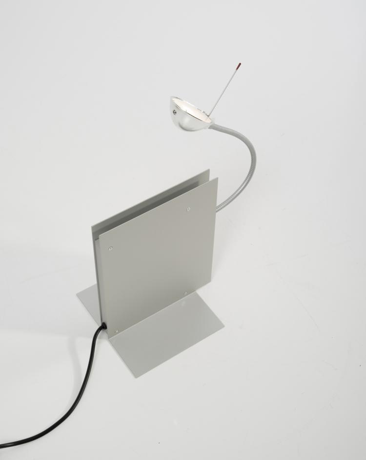 Bild 2 zu Objekt, 'Oskar' bookshelf light, 1998, Ingo Maurer, Design M Ingo Maurer, M&uuml;nchen, 128B 519