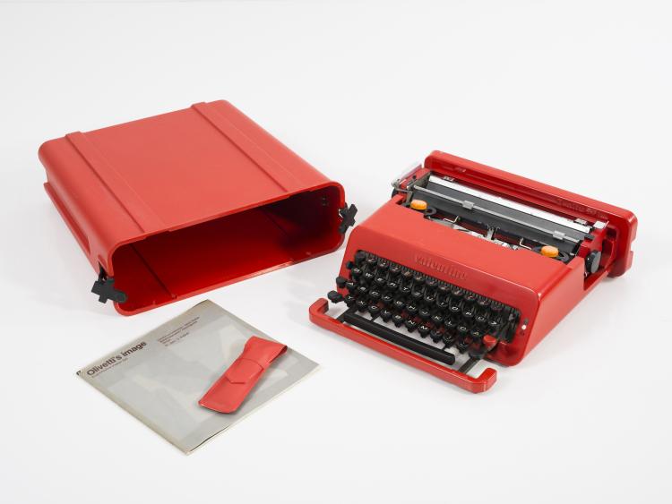 Bild 3 zu Objekt, 'Valentine S' typewriter, 1969, Ettore Sottsass, Olivetti, Ivrea, 128B 394