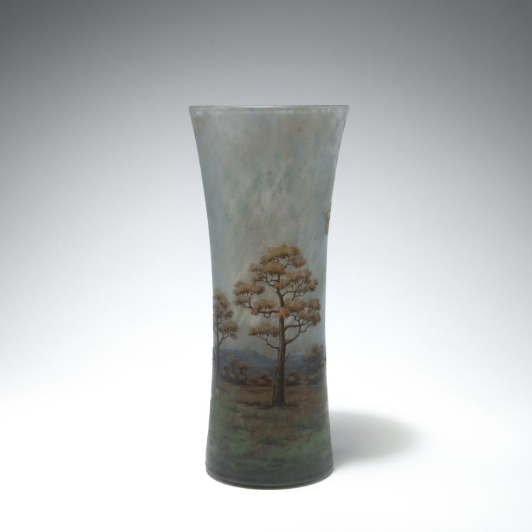 Bild 1 zu Objekt, 'Paysage d'automne' vase, 1913, Daum Fr&egrave;res, Nancy, 129 62