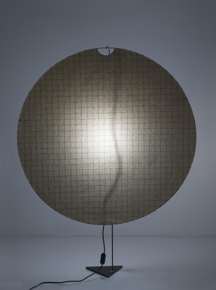 Bild 1 zu Objekt, Stehleuchte 'Galgen', um 1981, Ingo Maurer, Design M Ingo Maurer, M&uuml;nchen, 128B 503