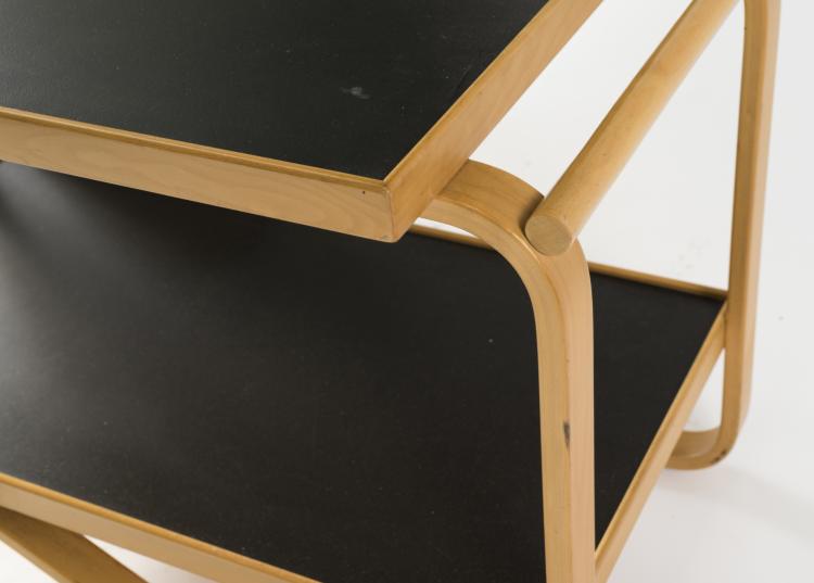 Bild 3 zu Objekt, '901' serving cart, 1936, Alvar Aalto, Artek, Helsinki, 128A 29
