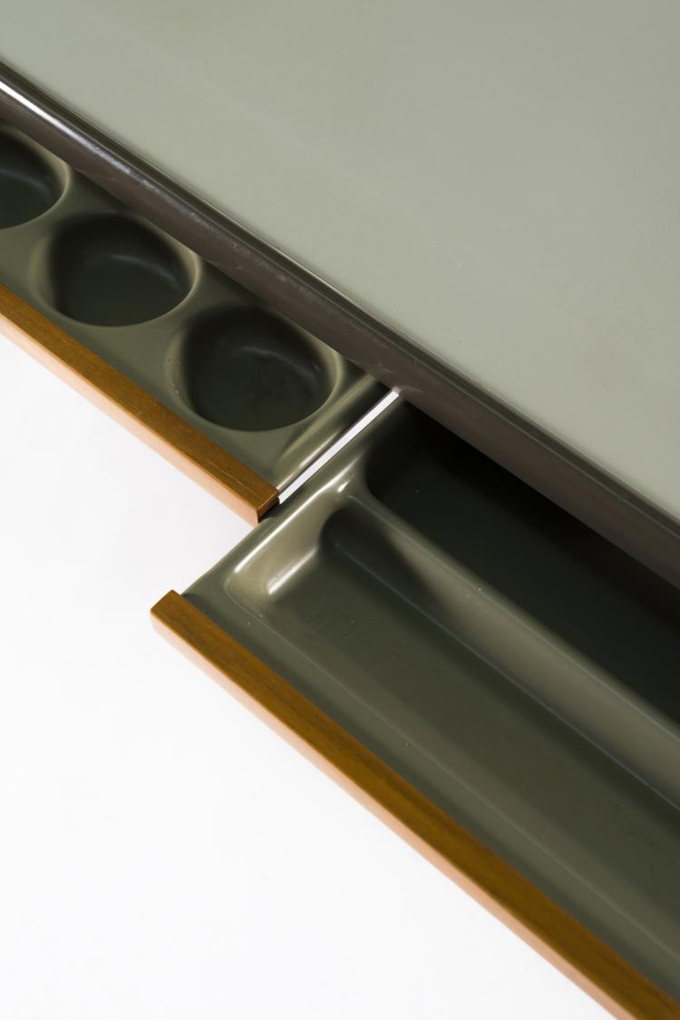 Bild 9 zu Objekt, Schreibtisch 'Action Office' mit Aktenkanal, 1967, Fehlbaum Production, Weil am Rhein, 128B 465