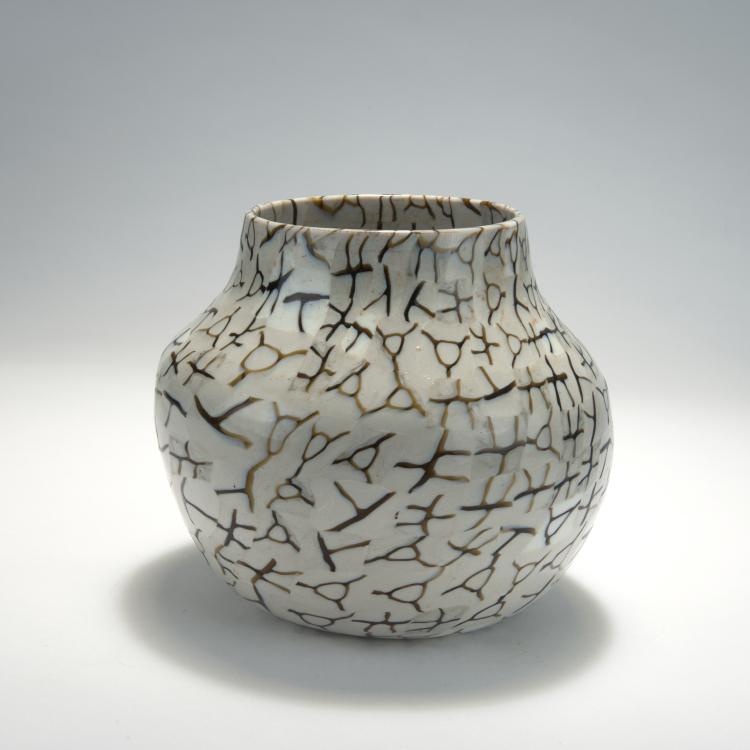 Bild 1 zu Objekt, Vase 'Coccio', 1984, Alessandro Diaz de Santillana, Venini & C., Murano, 128C 691
