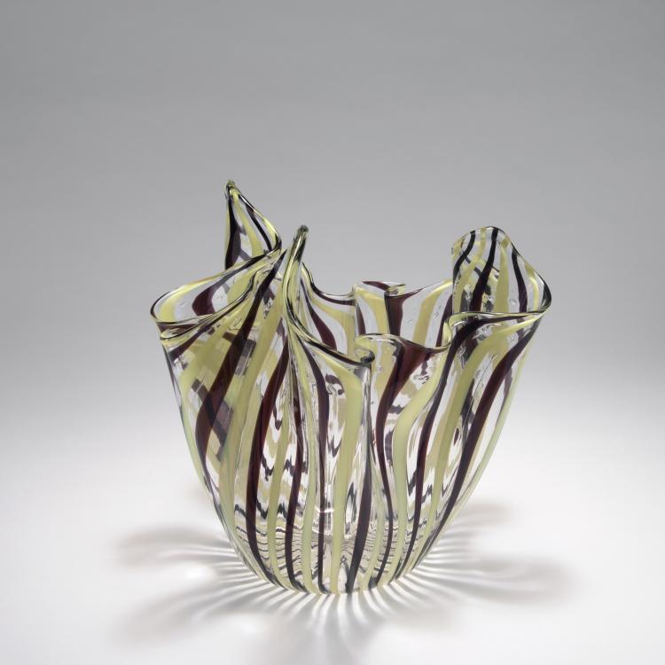 Bild 1 zu Objekt, 'Fazzoletto' vase, c1949, Fulvio Bianconi, Venini & C., Murano, 128C 636