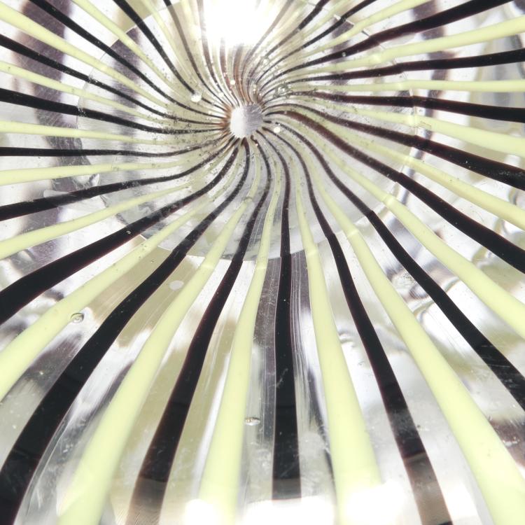 Bild 4 zu Objekt, 'Fazzoletto' vase, c1949, Fulvio Bianconi, Venini & C., Murano, 128C 636