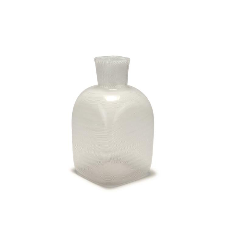 Hauptbild zu Objekt, Bottle-shaped 'Mezza filigrana' vase, 1934, Carlo Scarpa, Venini & C., Murano, 128C 626