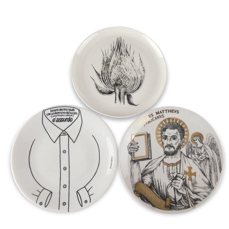 Hauptbild zu Objekt, Three plates, 'Sanctus Mattheus', 'Sezioni di Frutta 10', 'E'Assurdo' for Studio Testa, 1950-70s, Piero Fornasetti, Fornasetti, Mailand, 128B 360