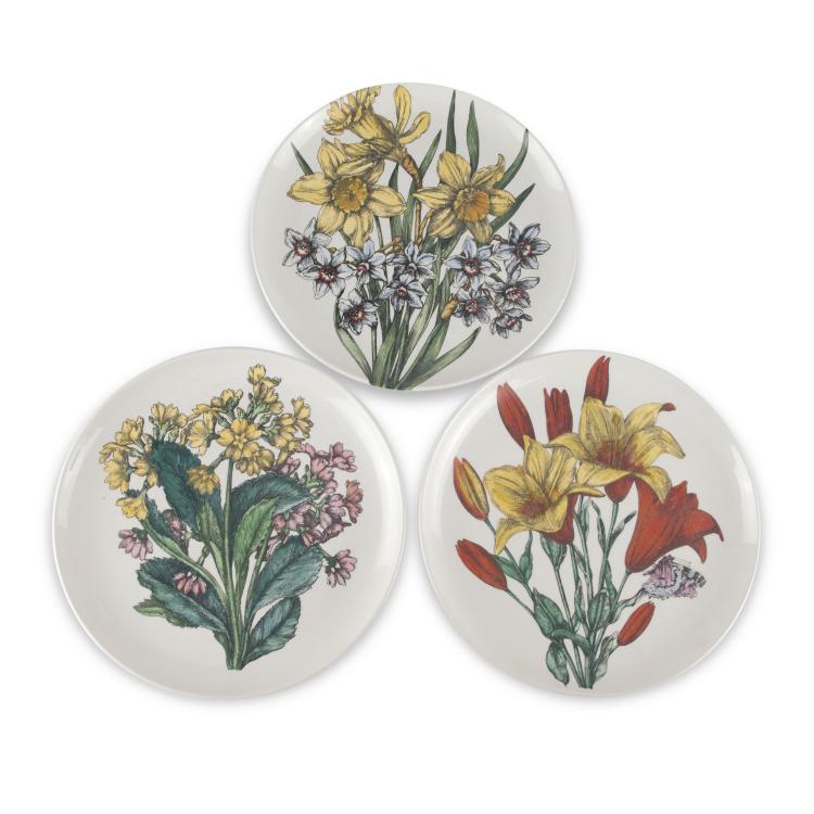 Hauptbild zu Objekt, Three 'Fiori' plates, 1960/70s, Piero Fornasetti, Fornasetti, Mailand, 128B 362