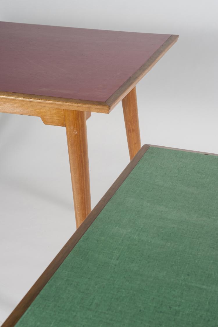 Bild 1 zu Objekt, Zwei Schulschreibtische, 1950er Jahre, Italien, 128B 277