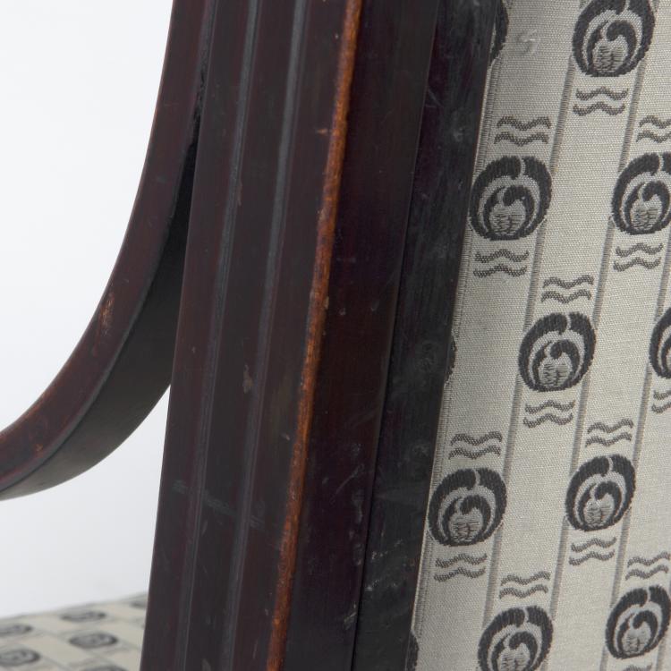 Bild 5 zu Objekt, Two '413' easy chairs, c1901, Koloman Moser, Kohn, J.&J., Wien (zugeschrieben), 130A 13