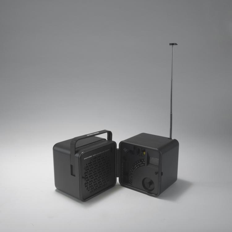 Bild 2 zu Objekt, Klappradio 'TS 505 a', 1977, Richard Sapper, Brionvega, Mailand, 128B 396