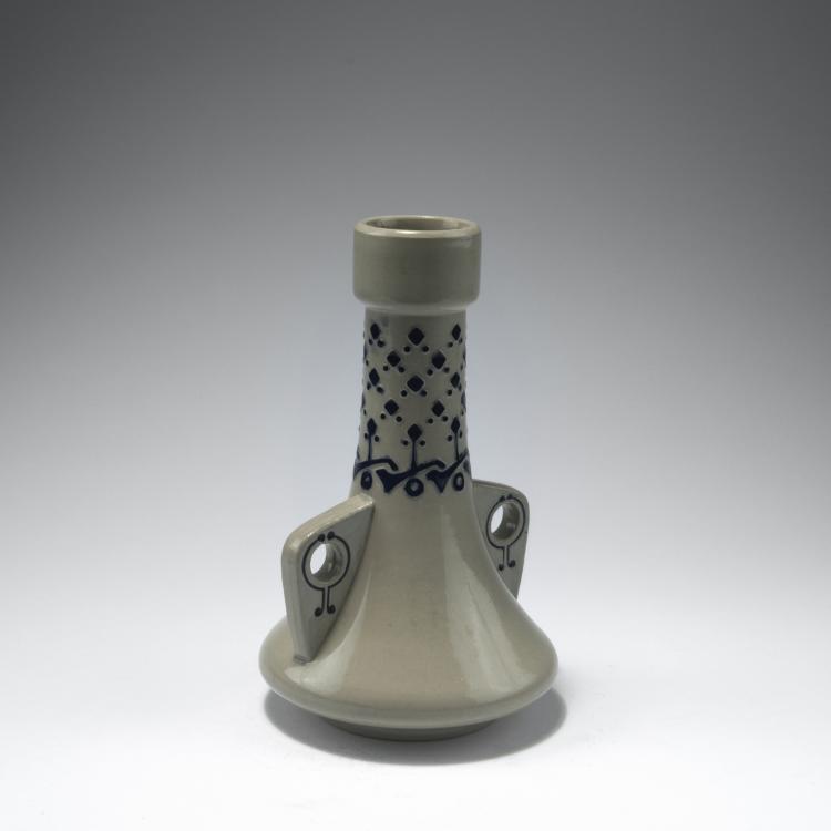 Bild 1 zu Objekt, Vase with handles, c1905, Hans Eduard von Berlepsch-Valend&agrave;s, Merkelbach, Reinhold, Grenzhausen, 129 644