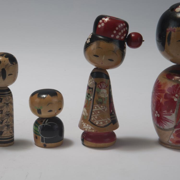 Bild 6 zu Objekt, Acht 'Kokeshi Dolls', 1960er Jahre, Japan, 128B 421