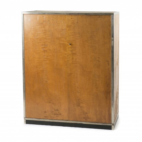 Wardrobe, 1927