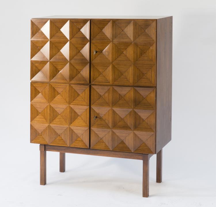 Bild 1 zu Objekt, Highboard, um 1960, Behr, Erwin, Wendlingen (zugeschrieben), 128B 404