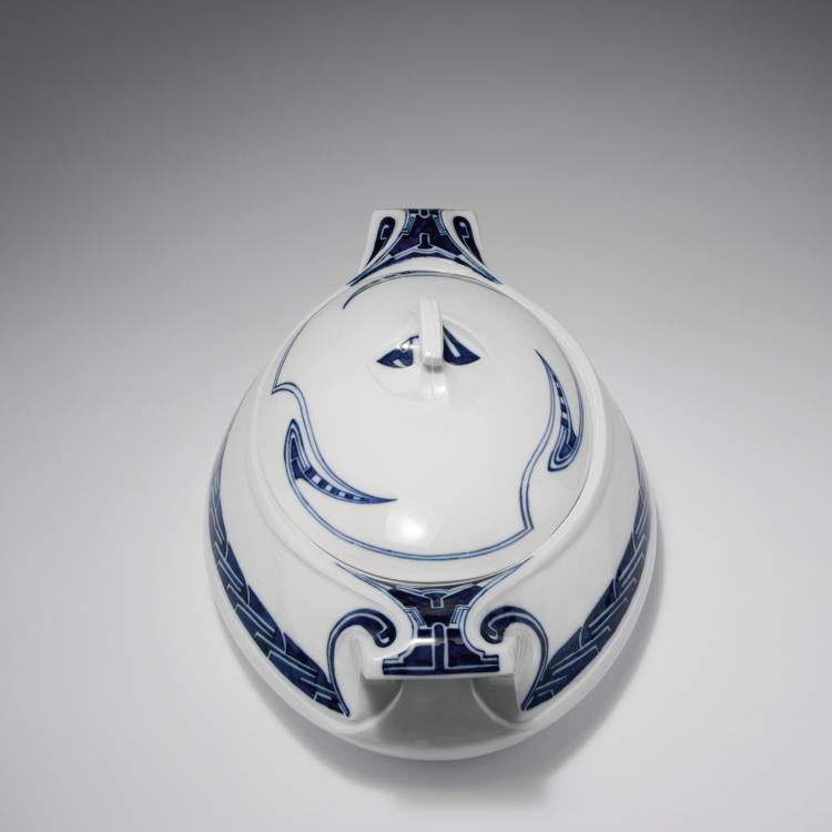 Bild 3 zu Objekt, Large 'Whiplash' turreen, 1903-04, Henry van de Velde, Meissen, KPM, 130A 21