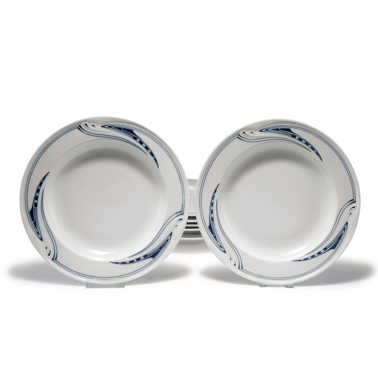 Hauptbild zu Objekt, Seven 'Whiplash' soup plates, 1903-04, Henry van de Velde, Meissen, KPM, 130A 29