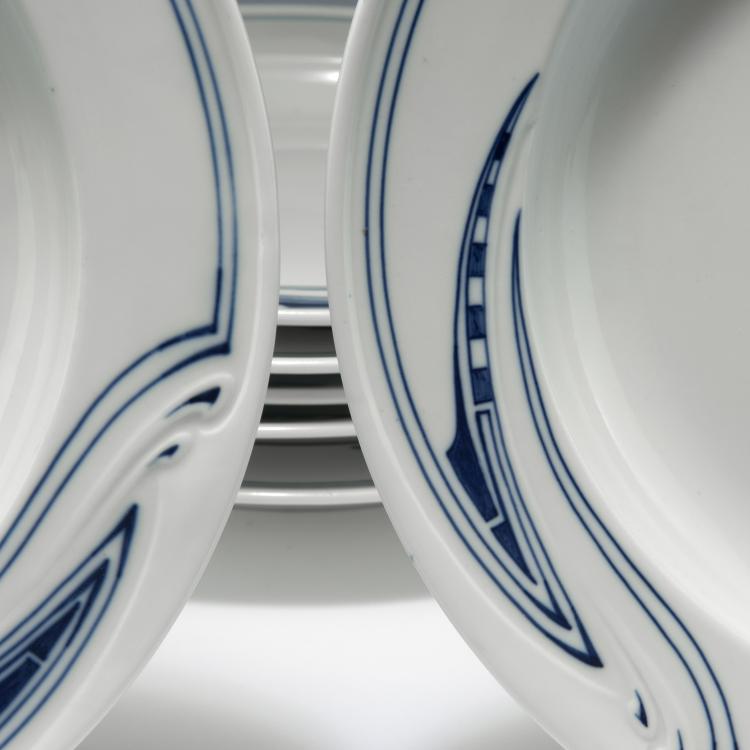 Bild 1 zu Objekt, Seven 'Whiplash' soup plates, 1903-04, Henry van de Velde, Meissen, KPM, 130A 29