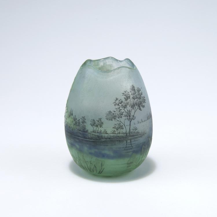 Bild 1 zu Objekt, 'Arbres en &eacute;t&eacute;' vase, 1903-05, Daum Fr&egrave;res, Nancy, 129 43