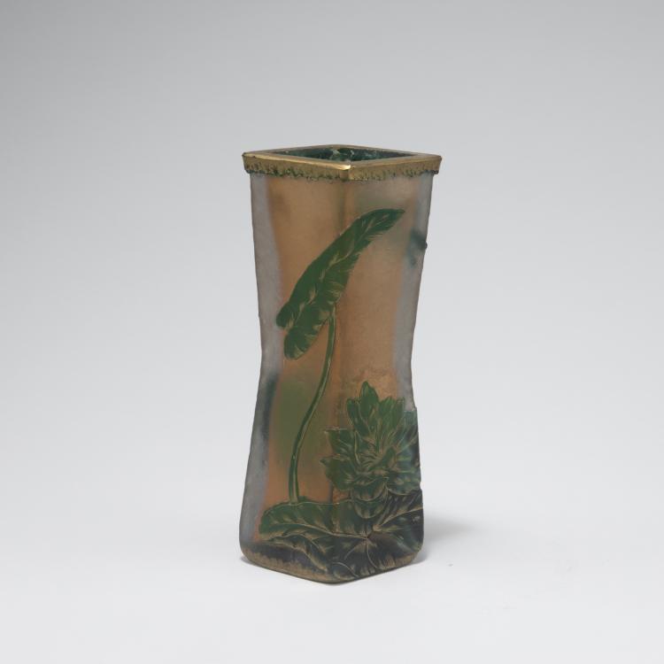 Bild 1 zu Objekt, 'Libellule et n&eacute;nuphars' vase, c1897, Daum Fr&egrave;res, Nancy, 129 23
