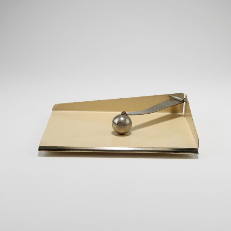 Bild 1 zu Objekt, Receipt holder, 1929-32, Marianne Brandt, Ruppelwerk, Gotha, 130A 60