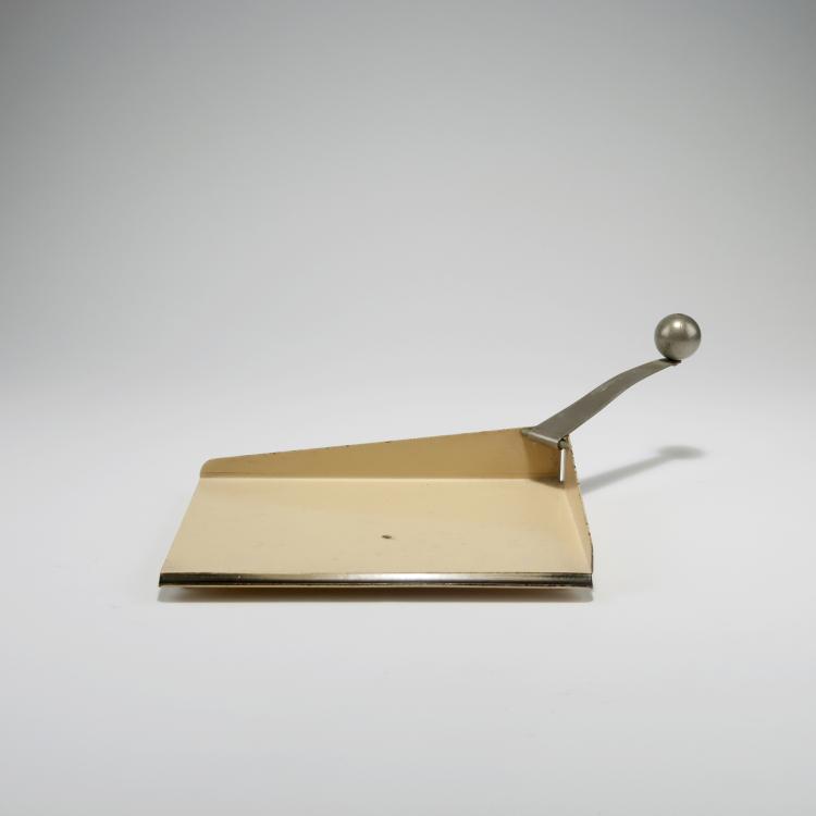 Bild 2 zu Objekt, Receipt holder, 1929-32, Marianne Brandt, Ruppelwerk, Gotha, 130A 60