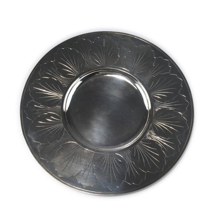 Hauptbild zu Objekt, Decorative plate, c1935, Ferdinand Richard Wilm, Wilm, H. J., Hamburg, 129 431