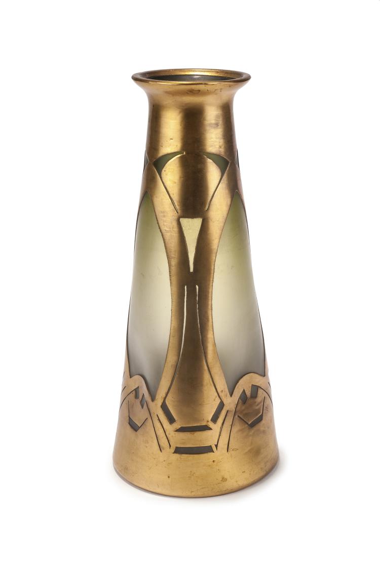 Hauptbild zu Objekt, Copper-plated vase, c1900, Koloman Moser, Moser, Koloman (Umkreis), 132B 518