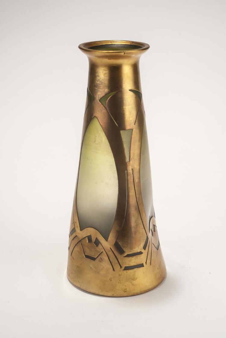 Bild 2 zu Objekt, Copper-plated vase, c1900, Koloman Moser, Moser, Koloman (Umkreis), 132B 518