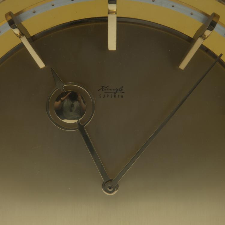 Bild 2 zu Objekt, 'Superia' table clock, c1935, Heinrich M&ouml;ller, Kienzle, Schwenningen, 129 456