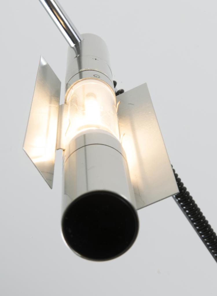 Bild 4 zu Objekt, Three 'Halo 250' floor lamps, 1976, Rosmarie Baltensweiler, Baltensweiler AG, Ebikon, 128B 576
