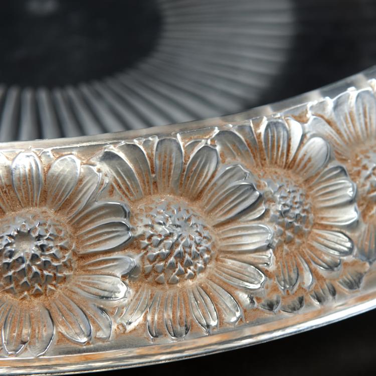 Bild 1 zu Objekt, 'Marguerites' bowl, 1941, Lalique, Ren&eacute;, Wingen-sur-Moder, 129 231